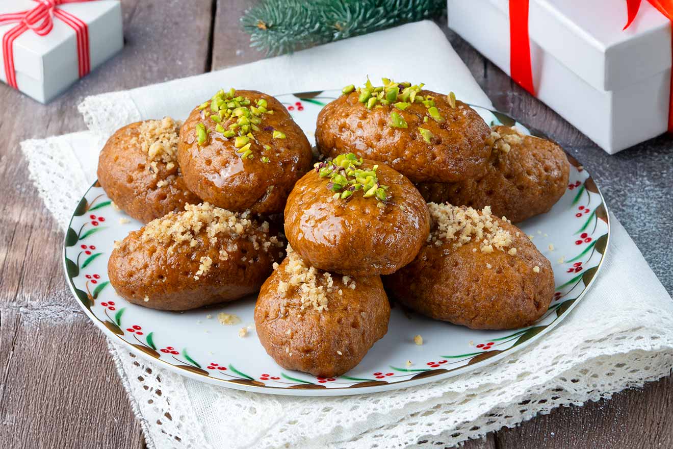 Authentic Melomakarona: Your Greek Christmas Honey Cookie Guide
